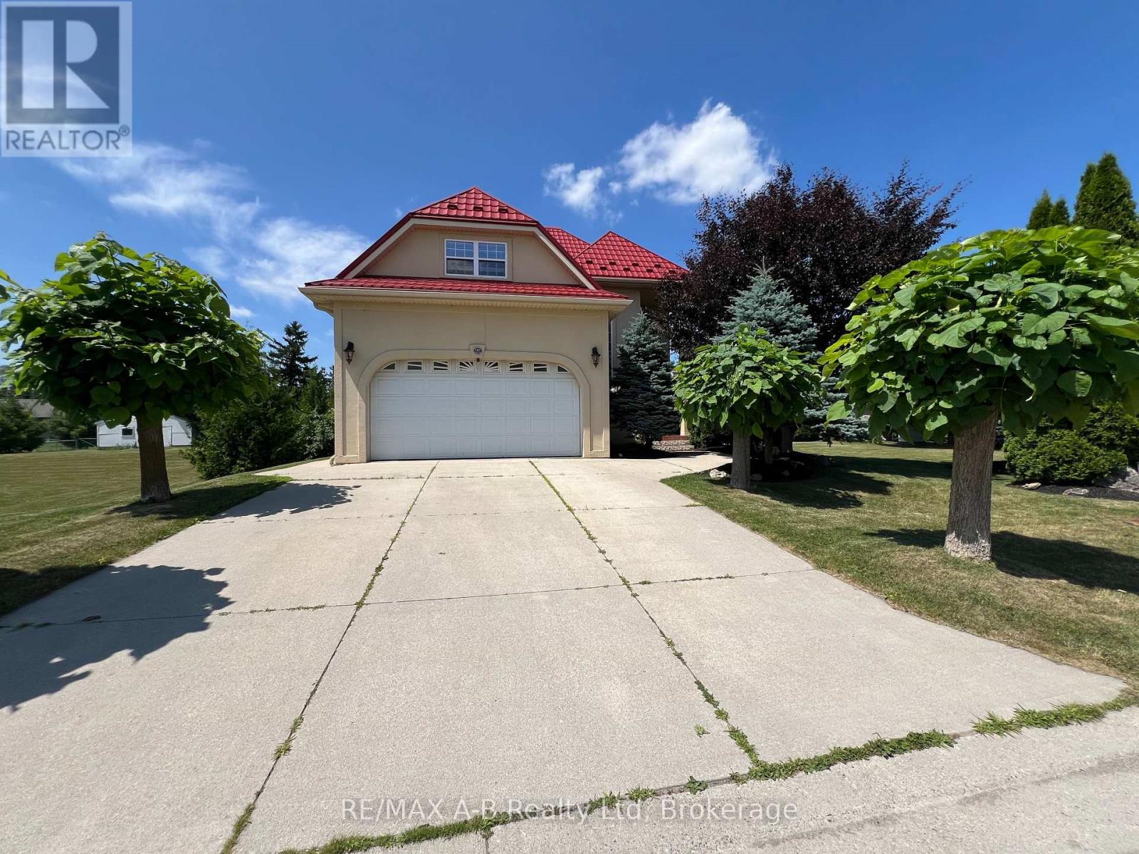 101 Rudy Avenue, East Zorra-Tavistock (Tavistock), Ontario  N0B 2R0 - Photo 3 - X12139631
