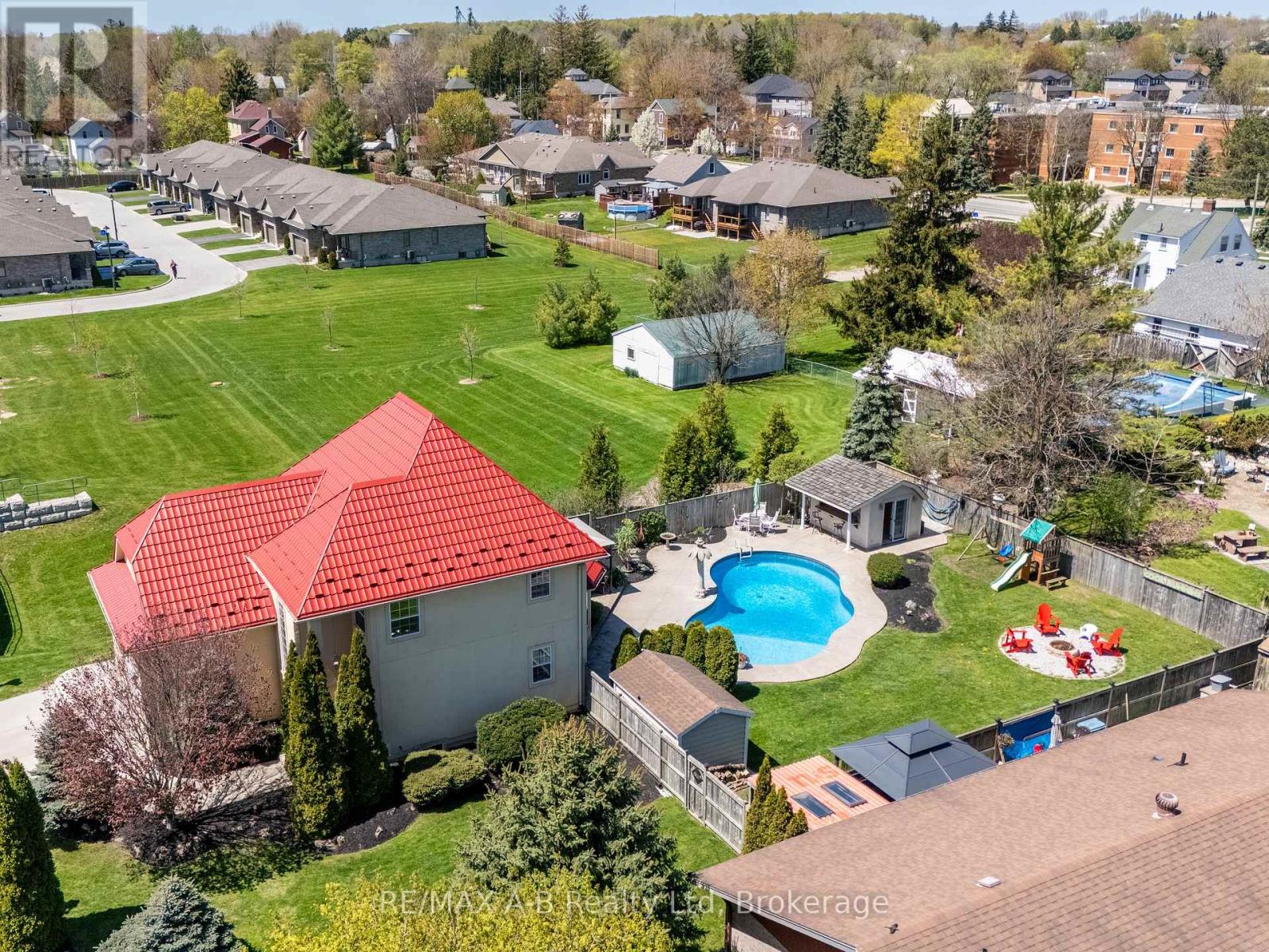 101 Rudy Avenue, East Zorra-Tavistock (Tavistock), Ontario  N0B 2R0 - Photo 44 - X12139631