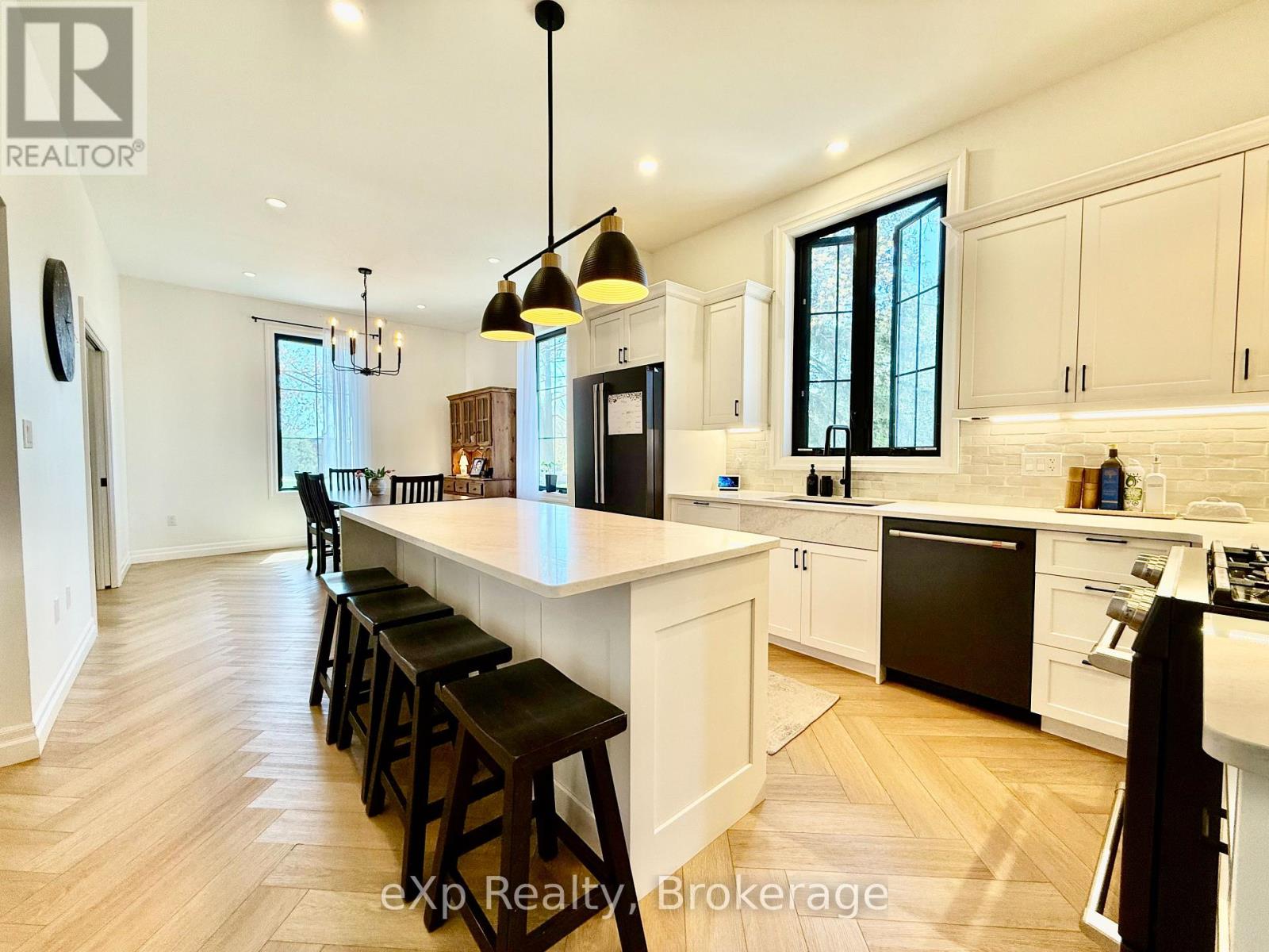 802 Durham Street E, Brockton, Ontario  N0G 2V0 - Photo 14 - X12138704