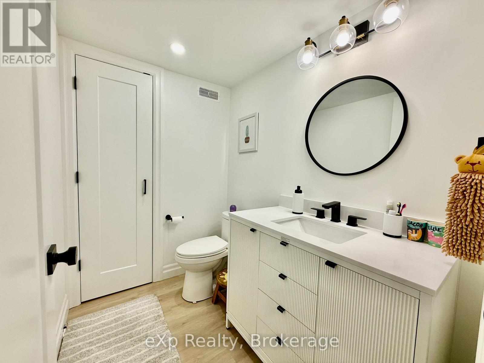 802 Durham Street E, Brockton, Ontario  N0G 2V0 - Photo 28 - X12138704