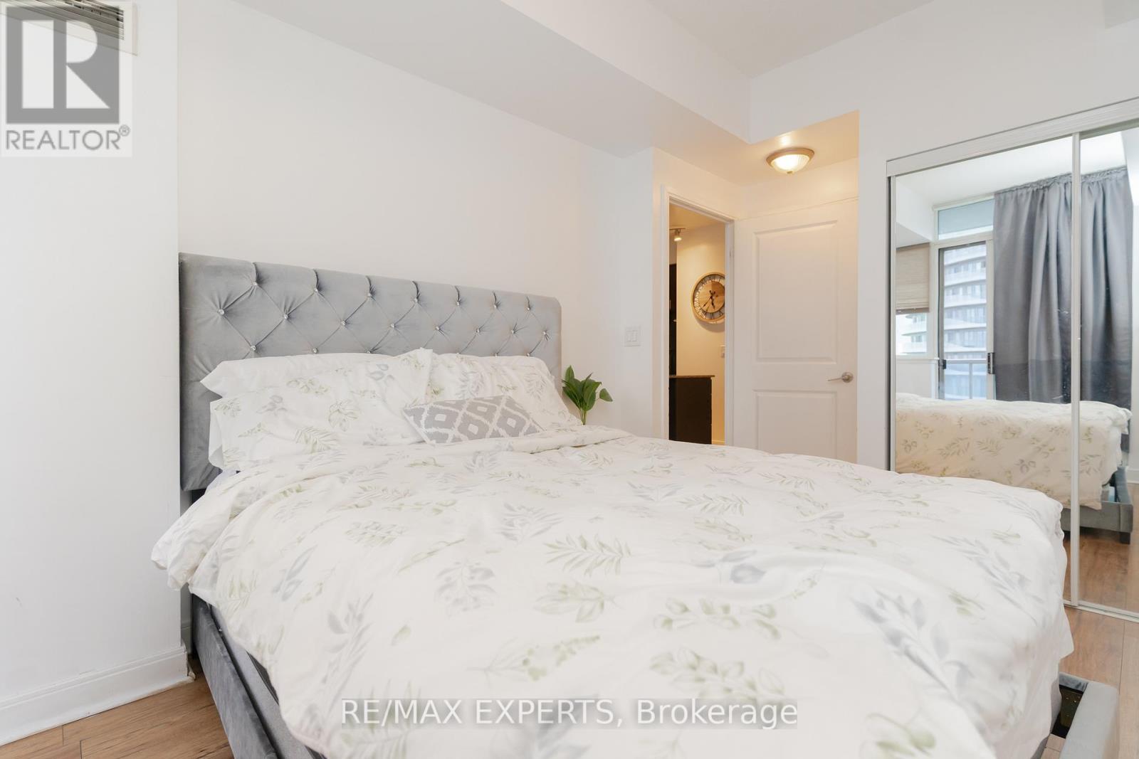3206 - 80 Absolute Avenue, Mississauga, Ontario  L4Z 0A5 - Photo 23 - W12139610