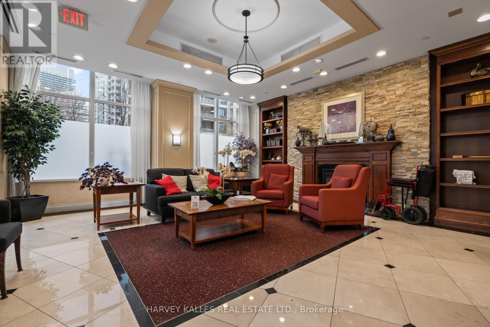 Property at 507 - 3 MARINE PARADE DRIVE image 2