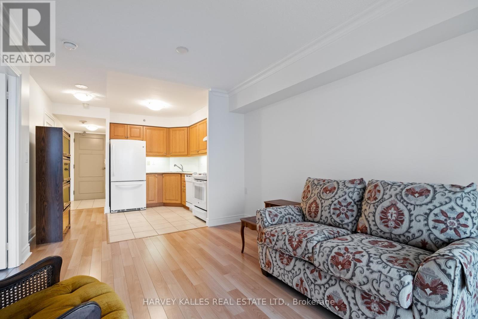507 - 3 Marine Parade Drive, Toronto, Ontario  M8V 3Z5 - Photo 8 - W12139622