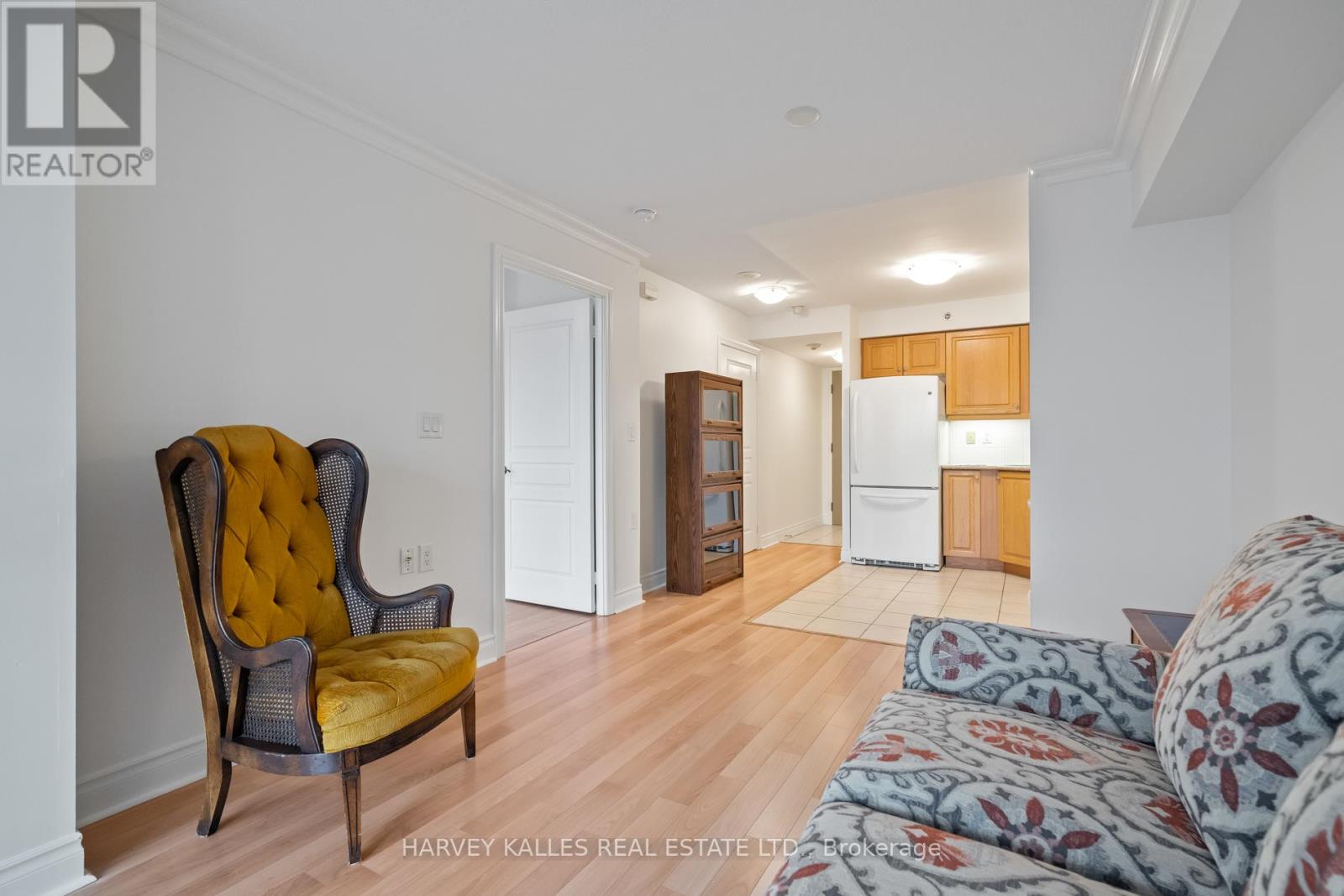 507 - 3 Marine Parade Drive, Toronto, Ontario  M8V 3Z5 - Photo 9 - W12139622
