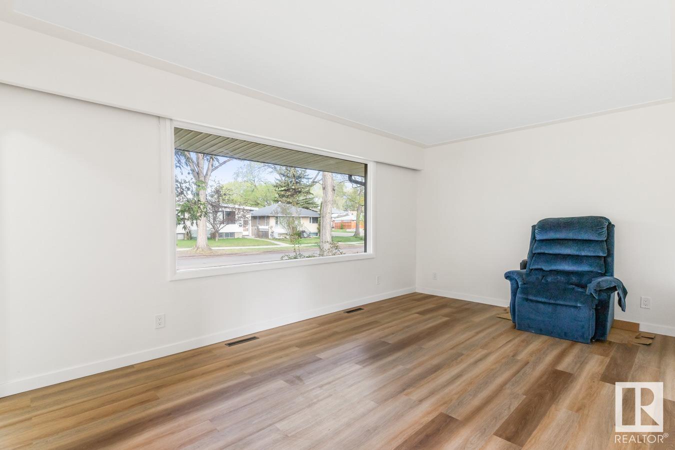 11949 51 St Nw, Edmonton, Alberta  T5W 3G5 - Photo 4 - E4435800