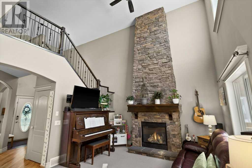 631 Coopers Drive Sw, Airdrie, Alberta  T4B 3M3 - Photo 10 - A2219152