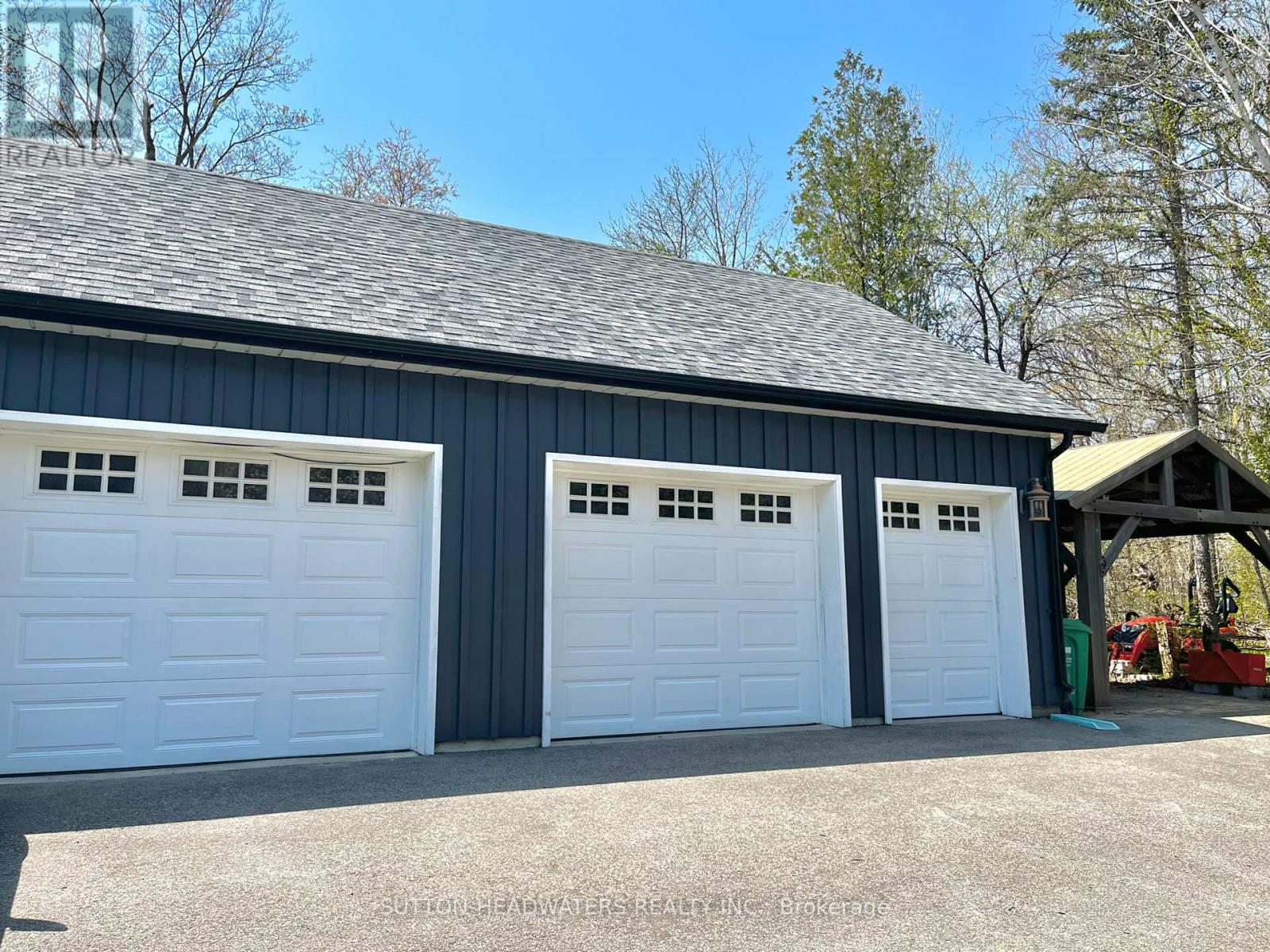 563 River Road, Caledon, Ontario  L7K 0E5 - Photo 4 - W12064352