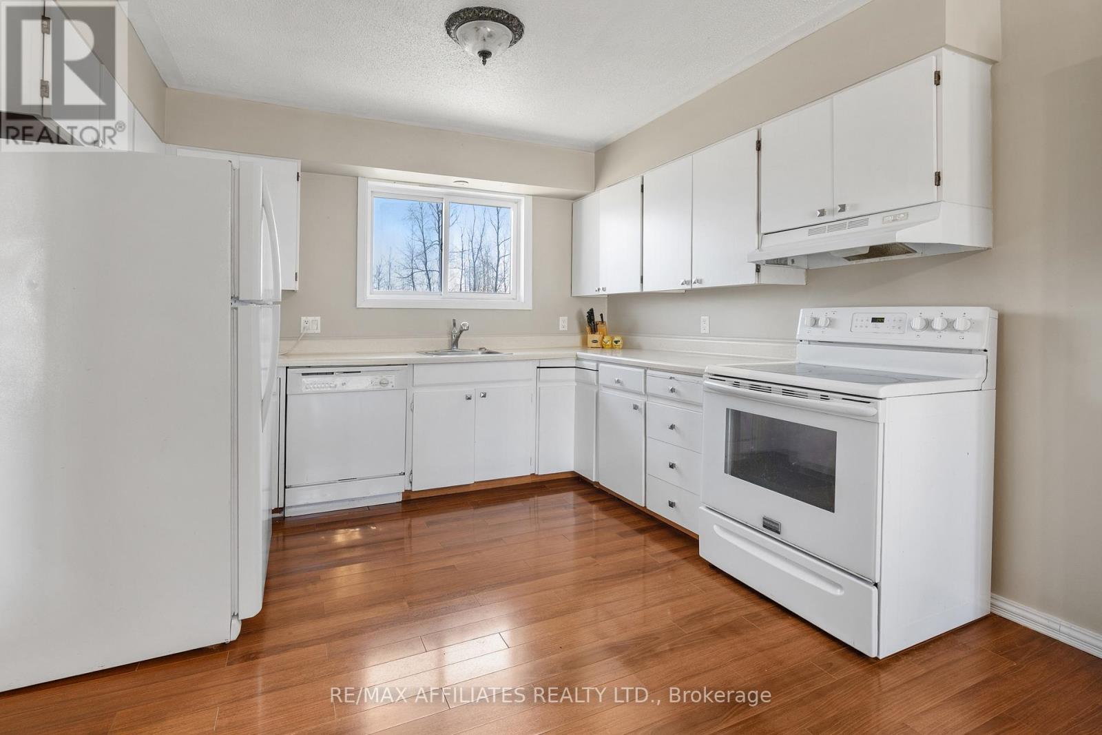 308 - 26 Salmon Side Road, Rideau Lakes, Ontario  K7A 4S5 - Photo 11 - X12139664