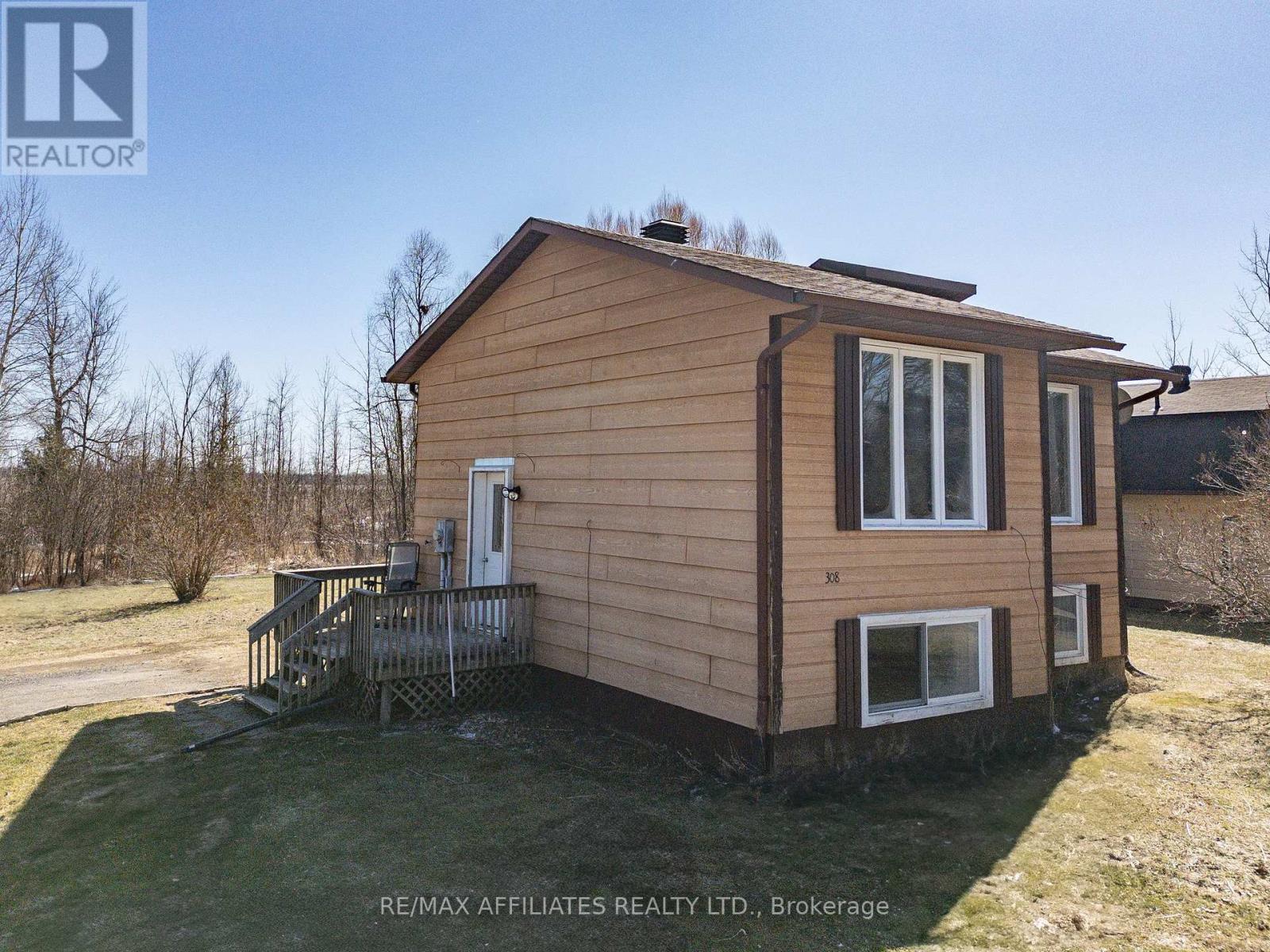 308 - 26 Salmon Side Road, Rideau Lakes, Ontario  K7A 4S5 - Photo 3 - X12139664