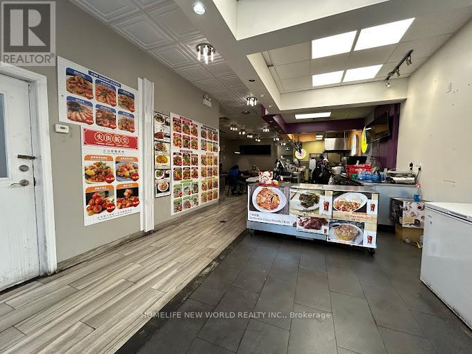 5629 Yonge Street, Toronto, Ontario  M2M 3S9 - Photo 2 - C12139655