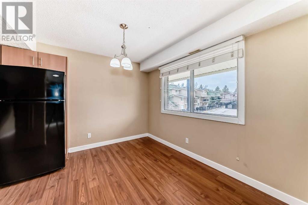 903, 2200 Woodview Drive Sw, Calgary, Alberta  T2W 3N6 - Photo 6 - A2210865