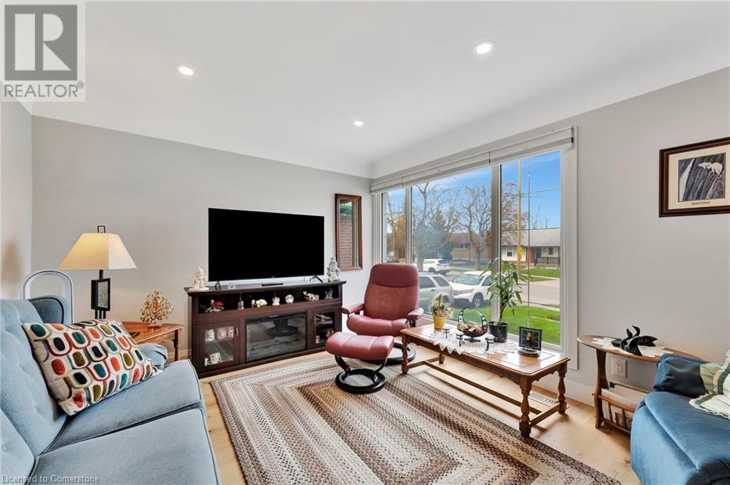 204 Clark Avenue, Kitchener, Ontario  N2C 1Y5 - Photo 9 - 40727217