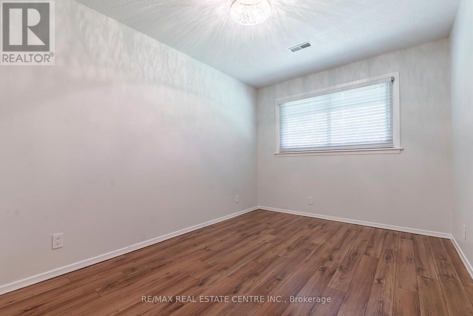 6353 Mcniven Road, Burlington, Ontario  L7P 0K1 - Photo 36 - W12139656