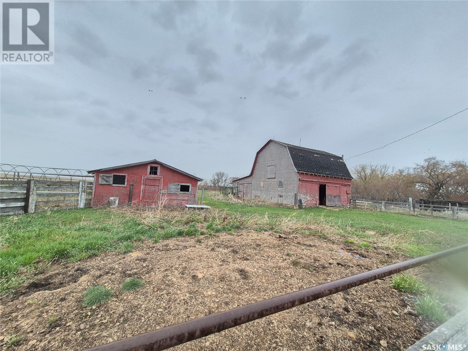 Property at RM Norton Acreage image 3