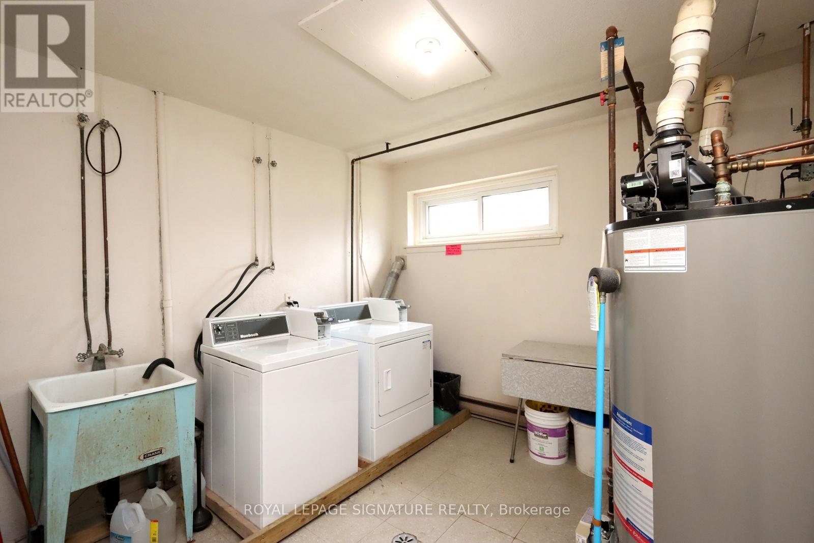 276 Grand River Avenue, Brantford, Ontario  N3T 4Y4 - Photo 17 - X12139677