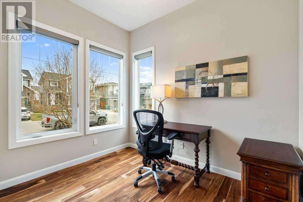 Property at 227 Cranbrook Circle SE image 4