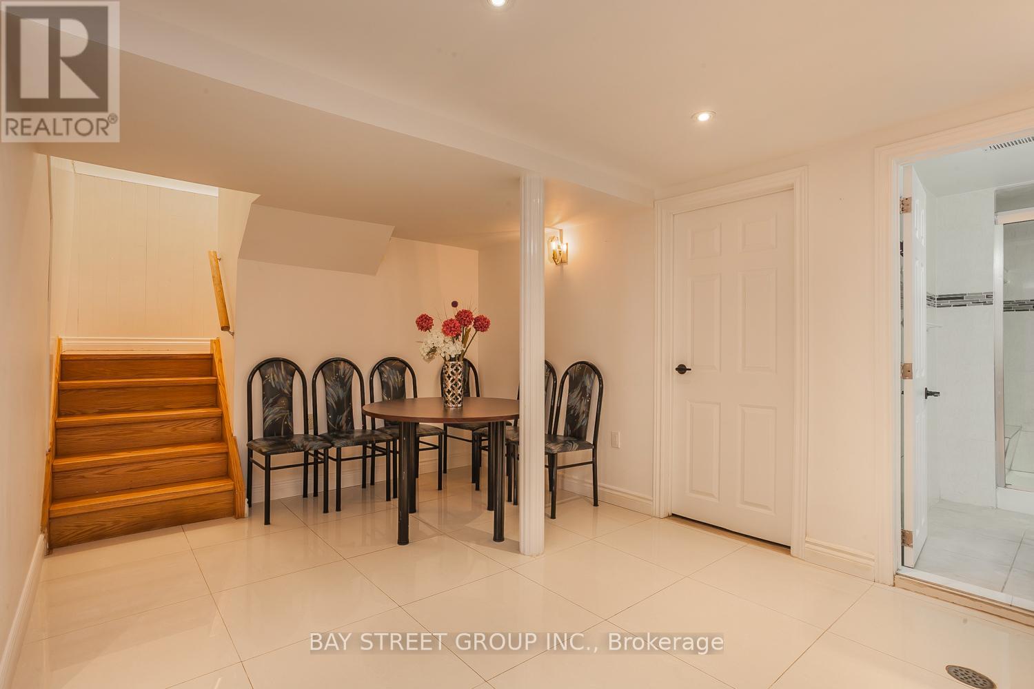 3 Upton Crescent, Markham, Ontario  L3R 3T3 - Photo 26 - N12139529