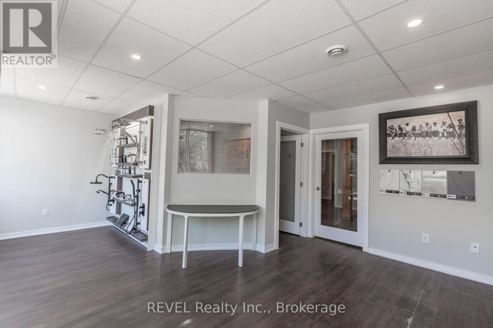 782 Canboro Road, Pelham, Ontario  L0S 1C0 - Photo 10 - X12139709