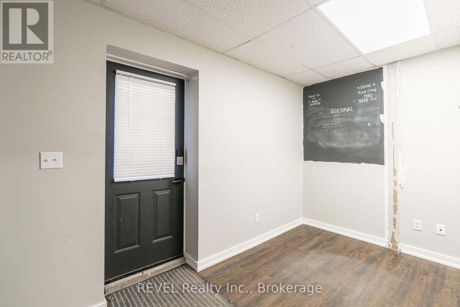 782 Canboro Road, Pelham, Ontario  L0S 1C0 - Photo 26 - X12139709