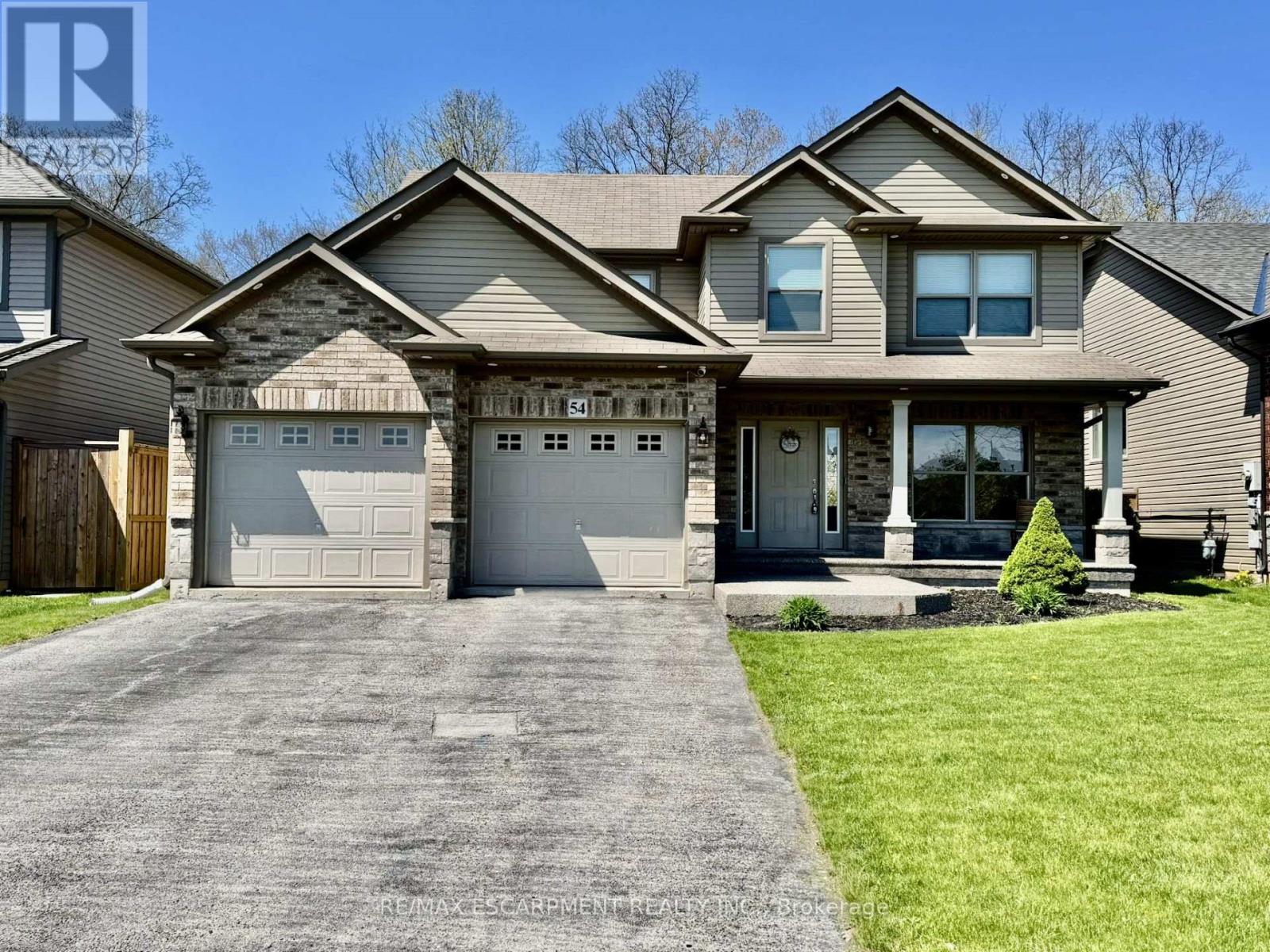 54 Harvest Gate, West Lincoln (Smithville), Ontario  L0R 2A0 - Photo 1 - X12138848