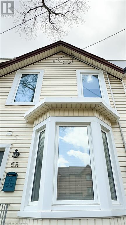Property at 58 MARGARET Street image 4