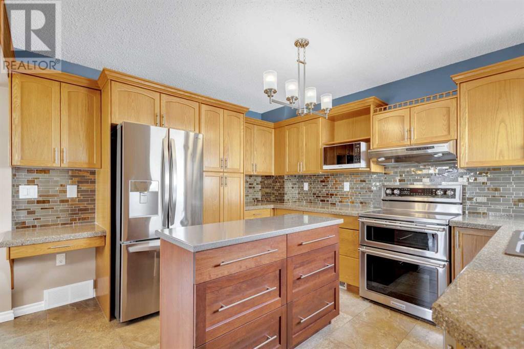 67 Baines Crescent, Red Deer, Alberta  T4R 1K1 - Photo 6 - A2217883