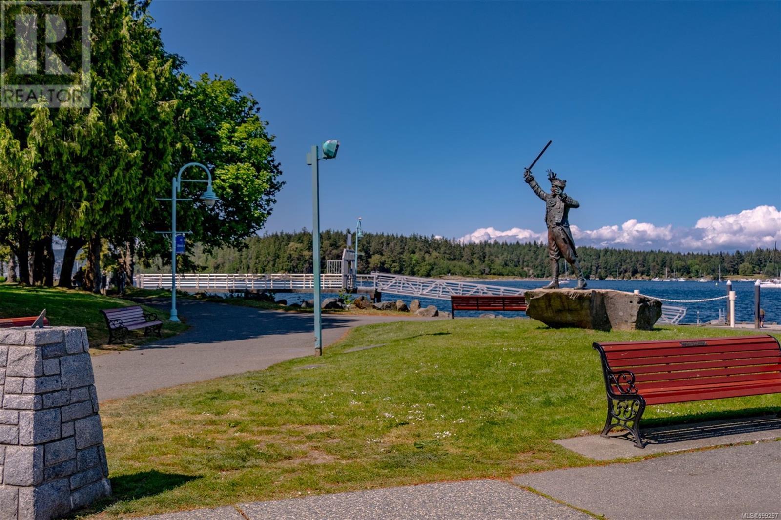 402 55 Dawes St, Nanaimo real estate listing 999297 for sale