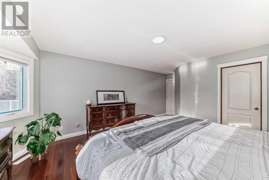 11 Hawkmount Heights Nw, Calgary, Alberta  T3G 3S4 - Photo 15 - A2215959