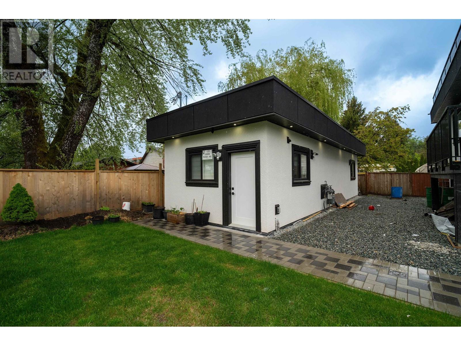 22839 Purdey Avenue, Maple Ridge, British Columbia  V2X 8B8 - Photo 2 - R2997641