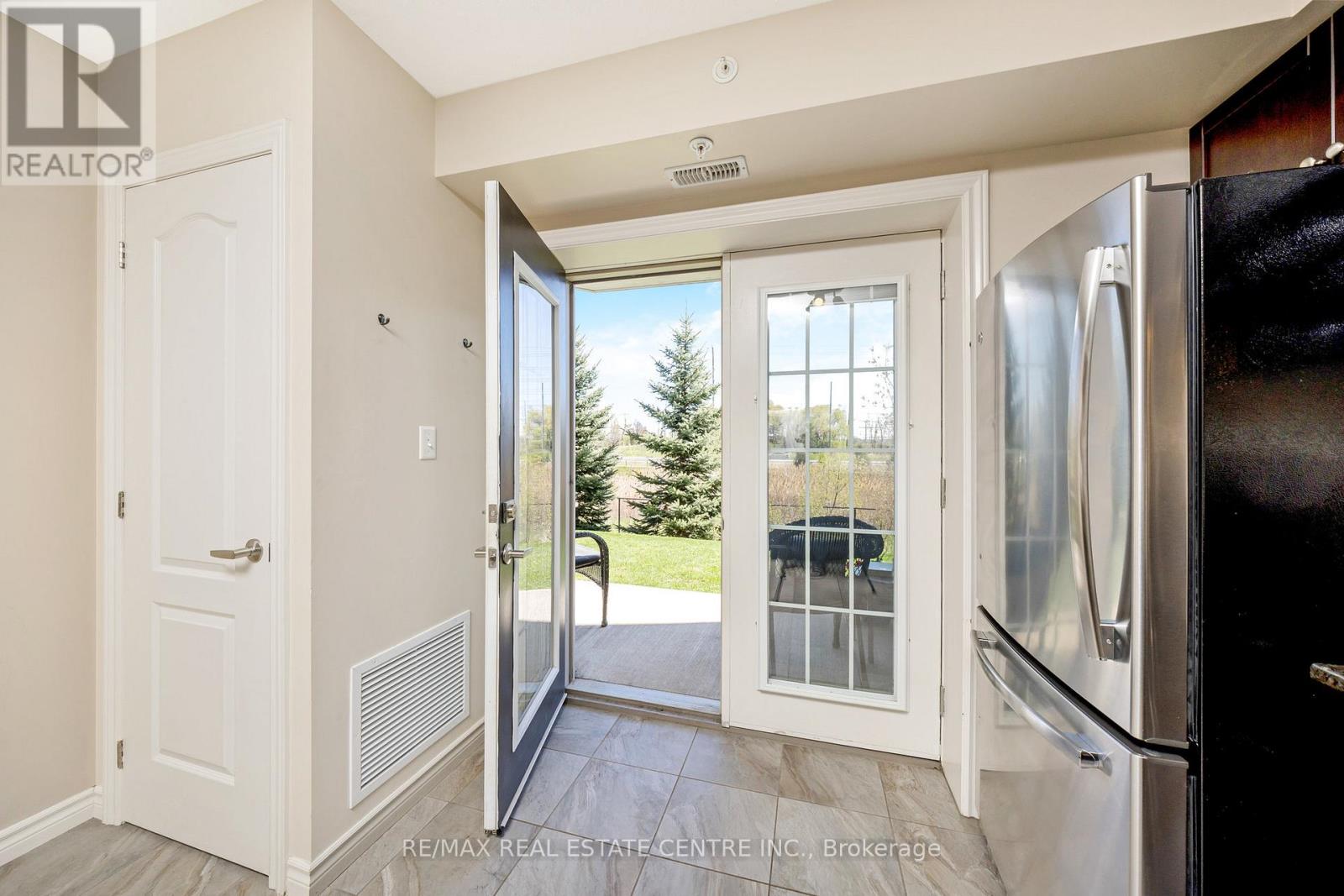 109 - 1470 Main Street E, Milton, Ontario  L9T 8W6 - Photo 13 - W12139695