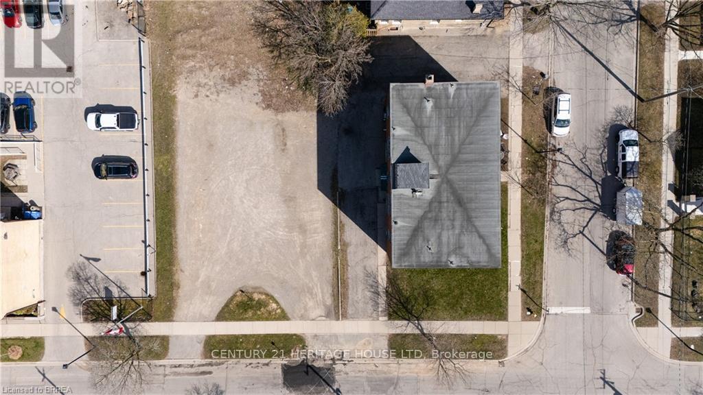 86 CHATHAM STREET, brant (brantford twp), Ontario