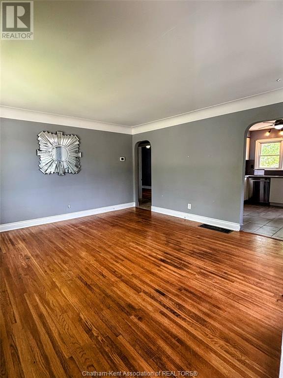 Property at 631 WALLACE AVENUE image 4