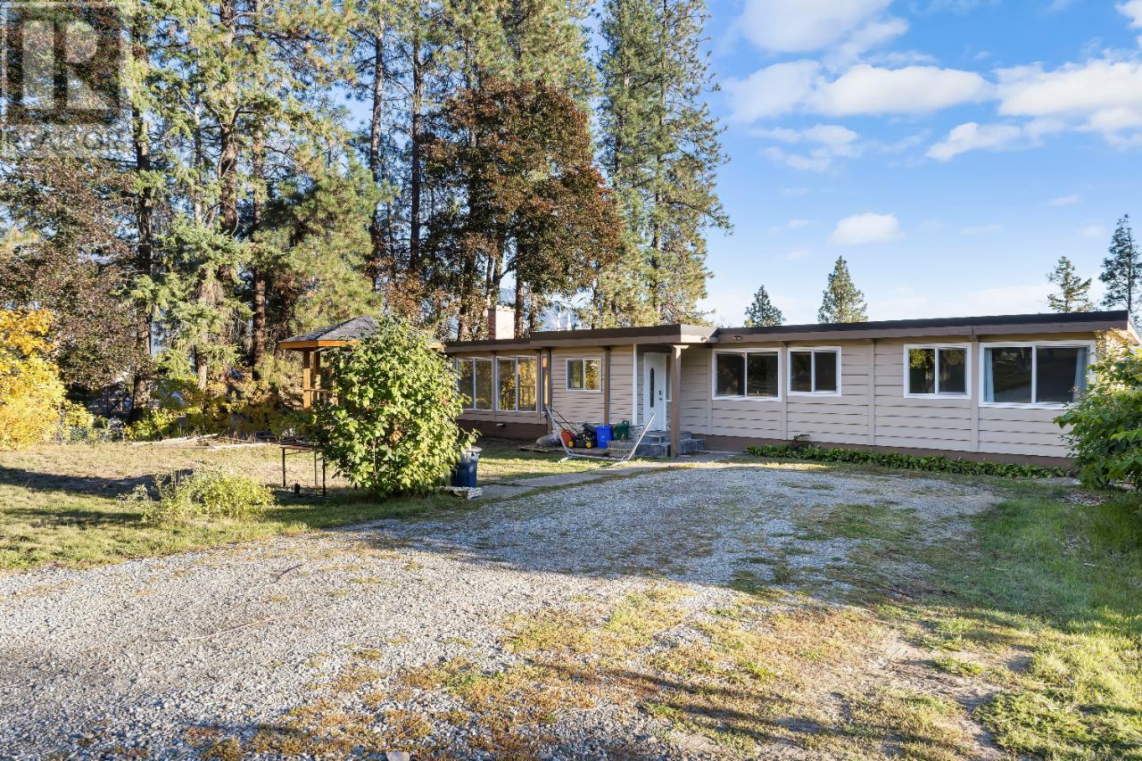 2424 Crawford Street, Creston, British Columbia  V0B 1G5 - Photo 72 - 10347316