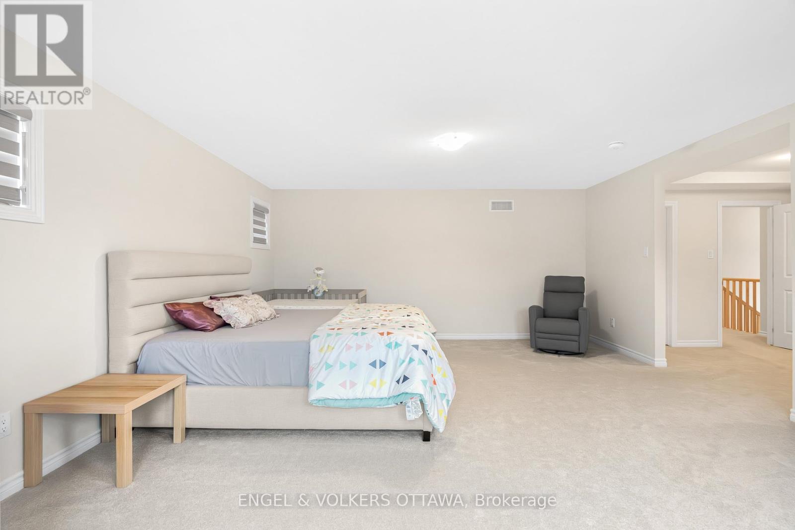 237 Kinderwood Way, North Grenville, Ontario  K0G 1J0 - Photo 22 - X12139752