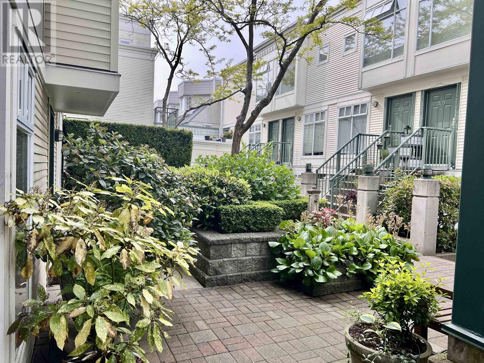 Property at 311 3727 W 10TH AVENUE image 3