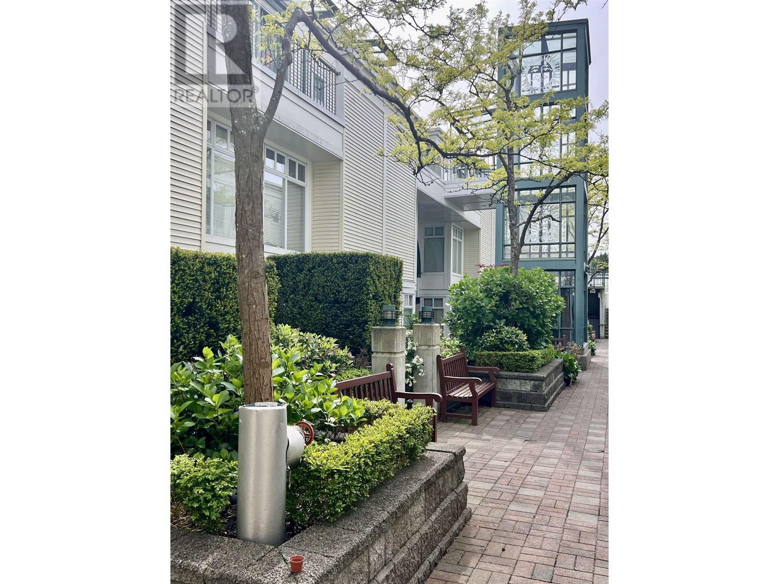 311 3727 W 10th Avenue, Vancouver, British Columbia  V6R 2G5 - Photo 8 - R3000806