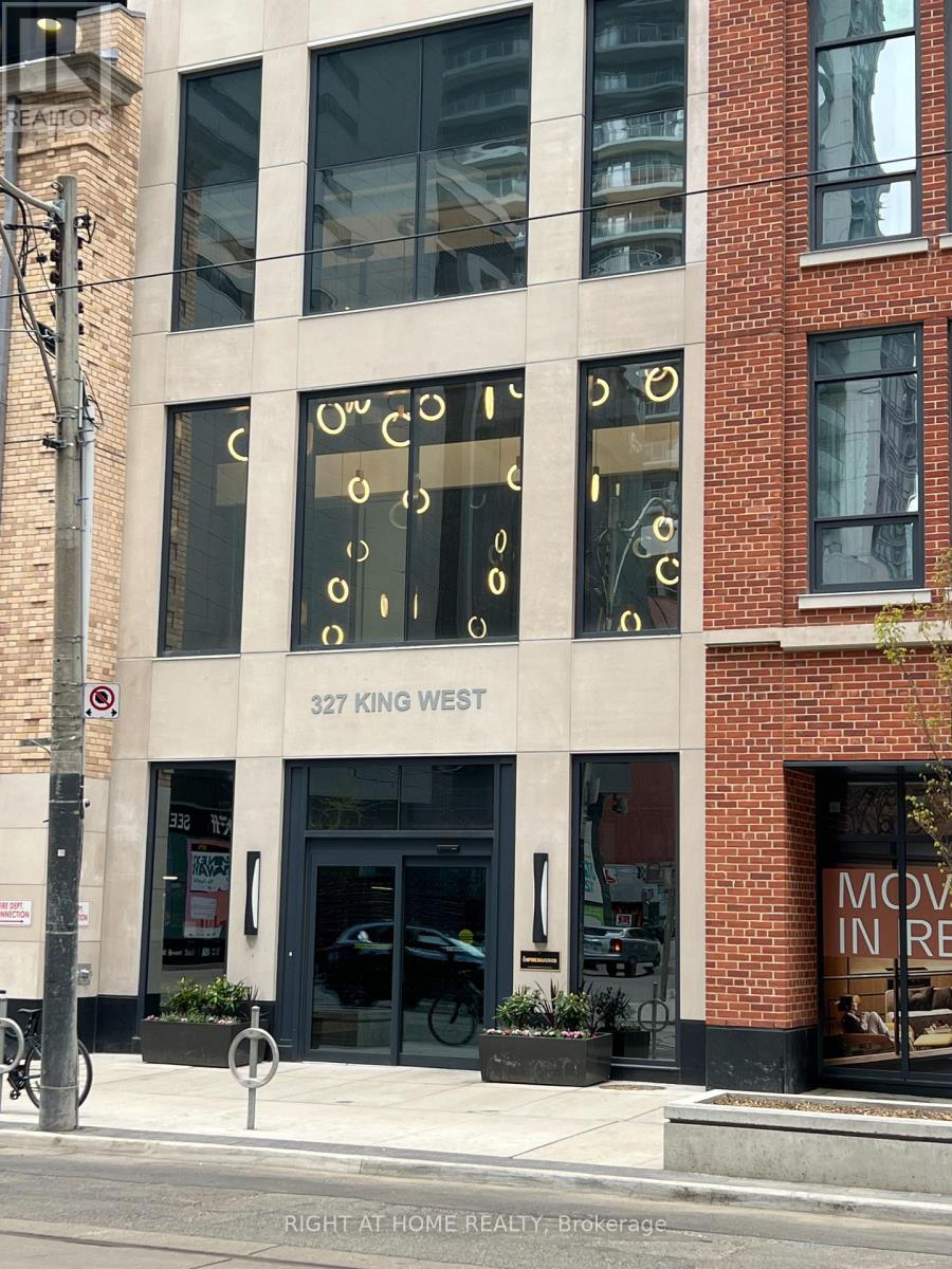 1703 - 327 King Street W, Toronto, Ontario  M5V 0W7 - Photo 1 - C12139750