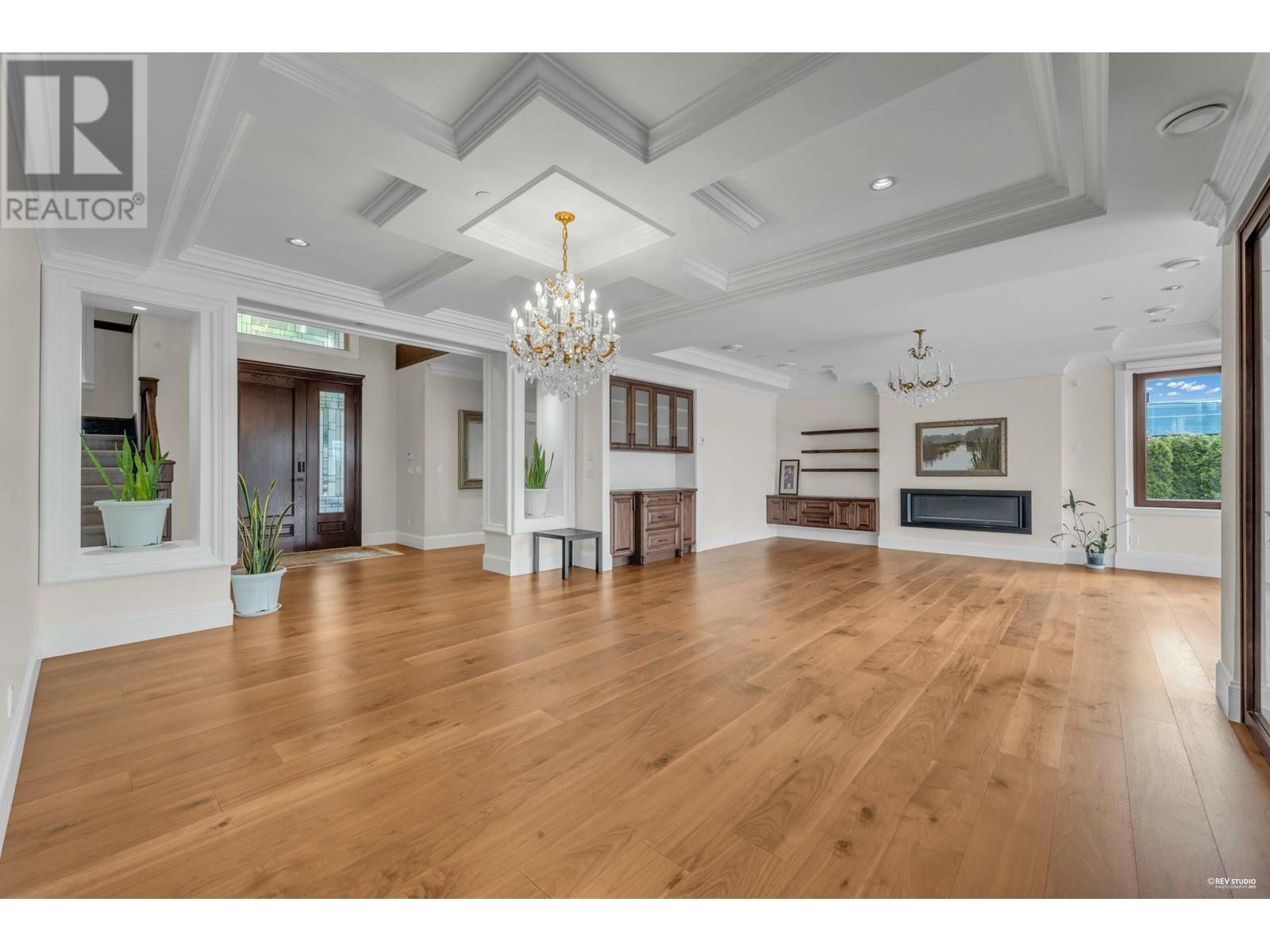 Property at 1118 CRESTLINE ROAD image 5