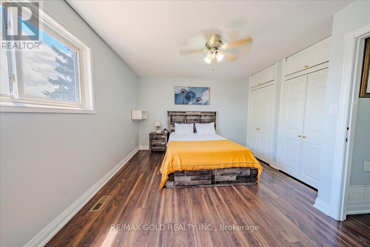 18 Markham Street, Brampton, Ontario  L6S 2X7 - Photo 30 - W12139715