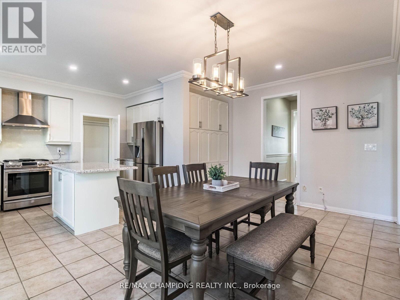 707 Trudeau Drive, Milton (Be Beaty), Ontario  L9T 5L4 - Photo 13 - W12139733