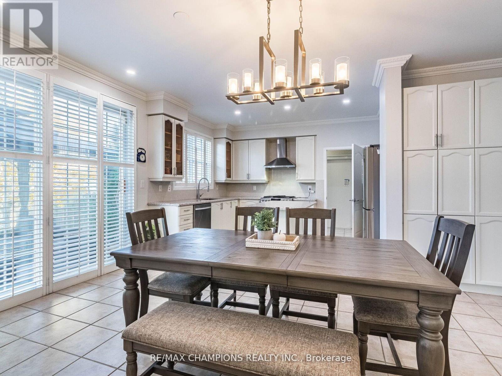 707 Trudeau Drive, Milton (Be Beaty), Ontario  L9T 5L4 - Photo 33 - W12139733