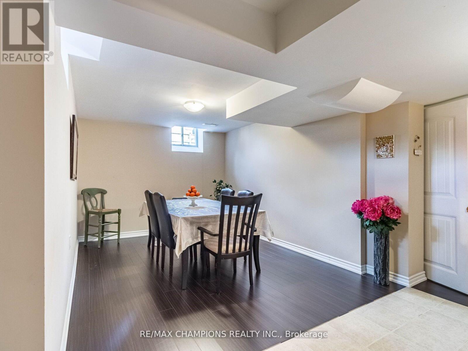 707 Trudeau Drive, Milton (Be Beaty), Ontario  L9T 5L4 - Photo 40 - W12139733