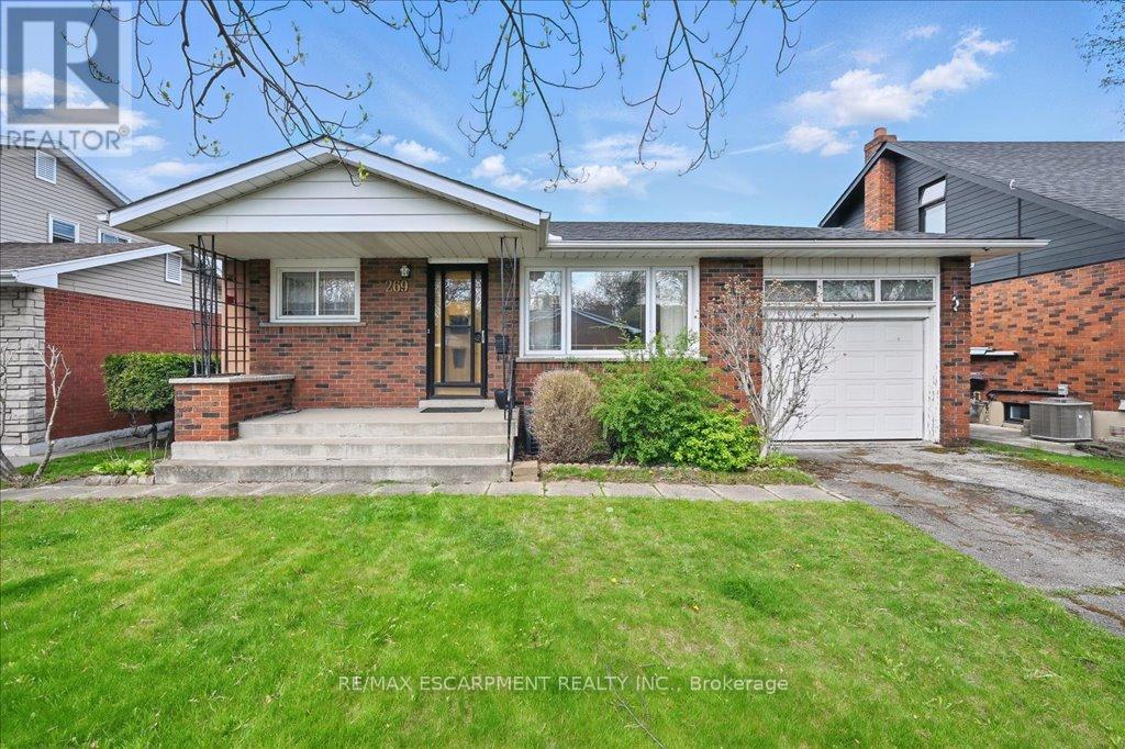 269 Rainbow Drive, Hamilton, Ontario  L8K 4G3 - Photo 1 - X12139713