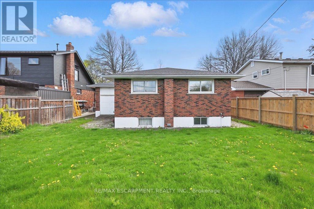 269 Rainbow Drive, Hamilton, Ontario  L8K 4G3 - Photo 38 - X12139713