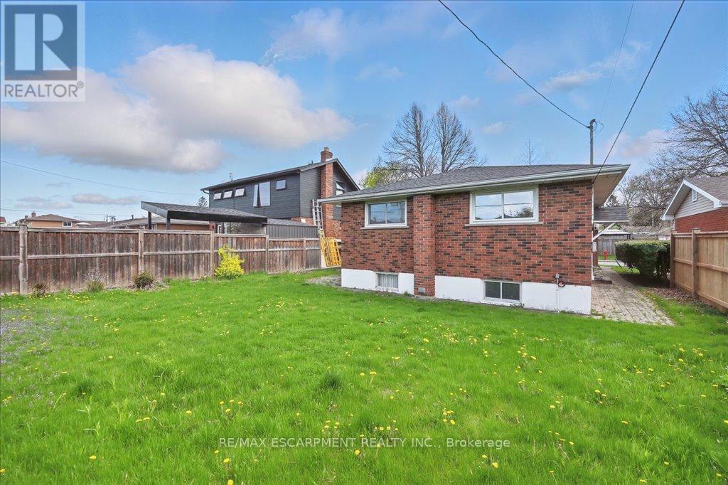 269 Rainbow Drive, Hamilton, Ontario  L8K 4G3 - Photo 39 - X12139713