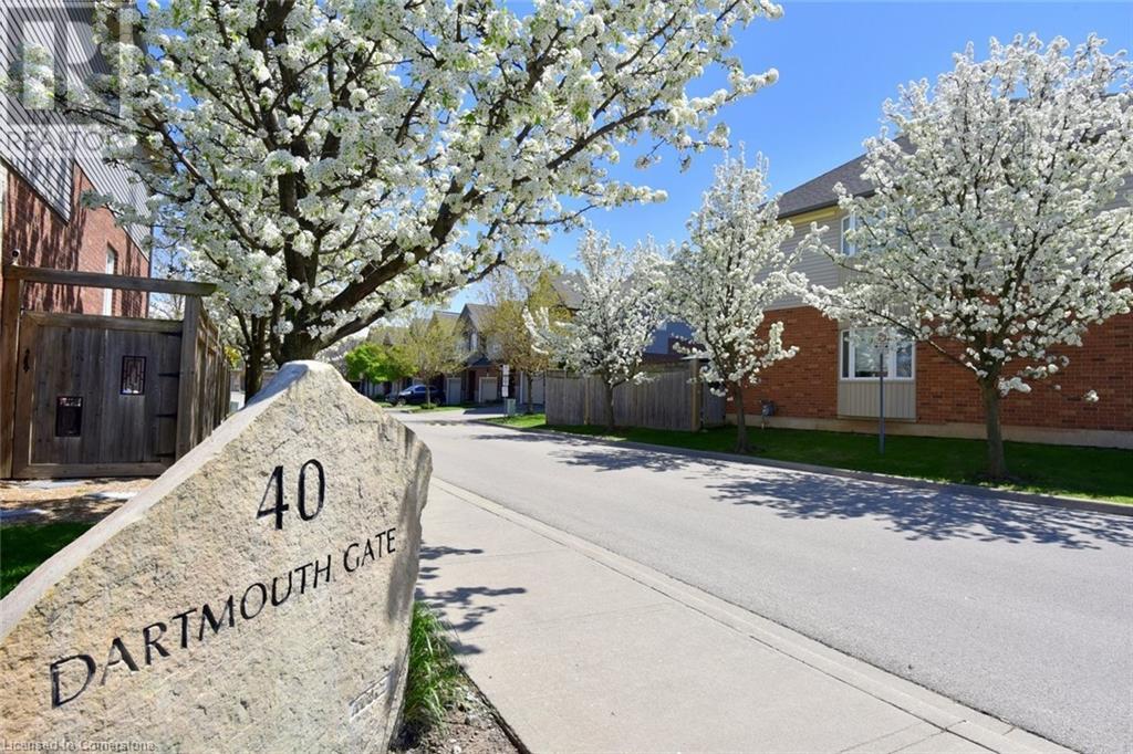 40 Dartmouth Gate Unit# 24, Stoney Creek, Ontario  L8E 0C4 - Photo 3 - 40727174