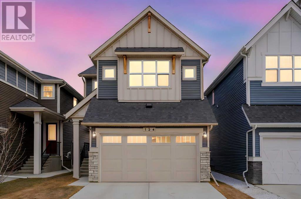 134 Sundown Close, Cochrane, Alberta  T4C 0M7 - Photo 1 - A2209342