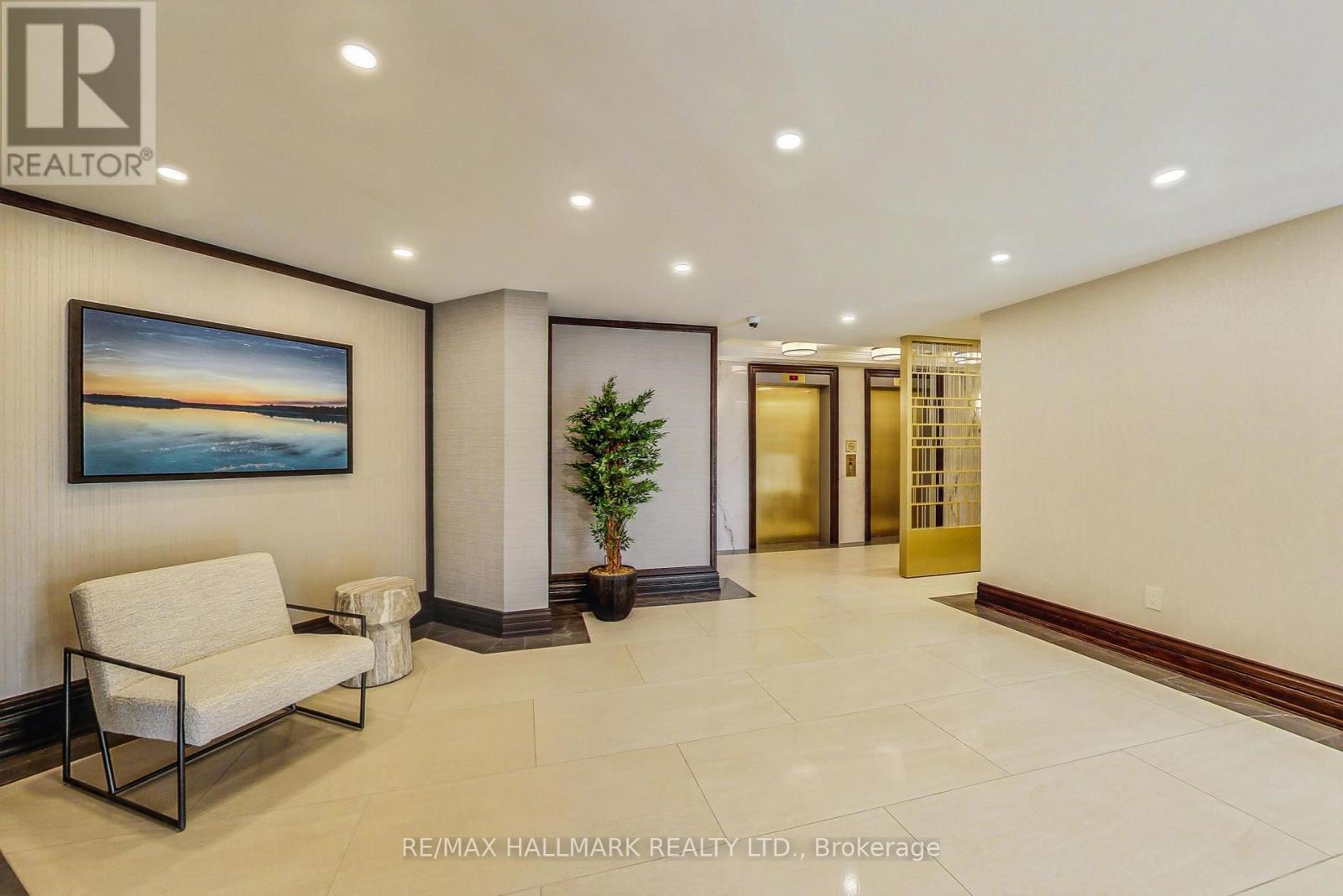 Property at 405 - 800 SHEPPARD AVENUE W image 5