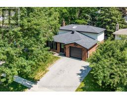 49 RIDGEWAY AVENUE, Barrie, Ontario