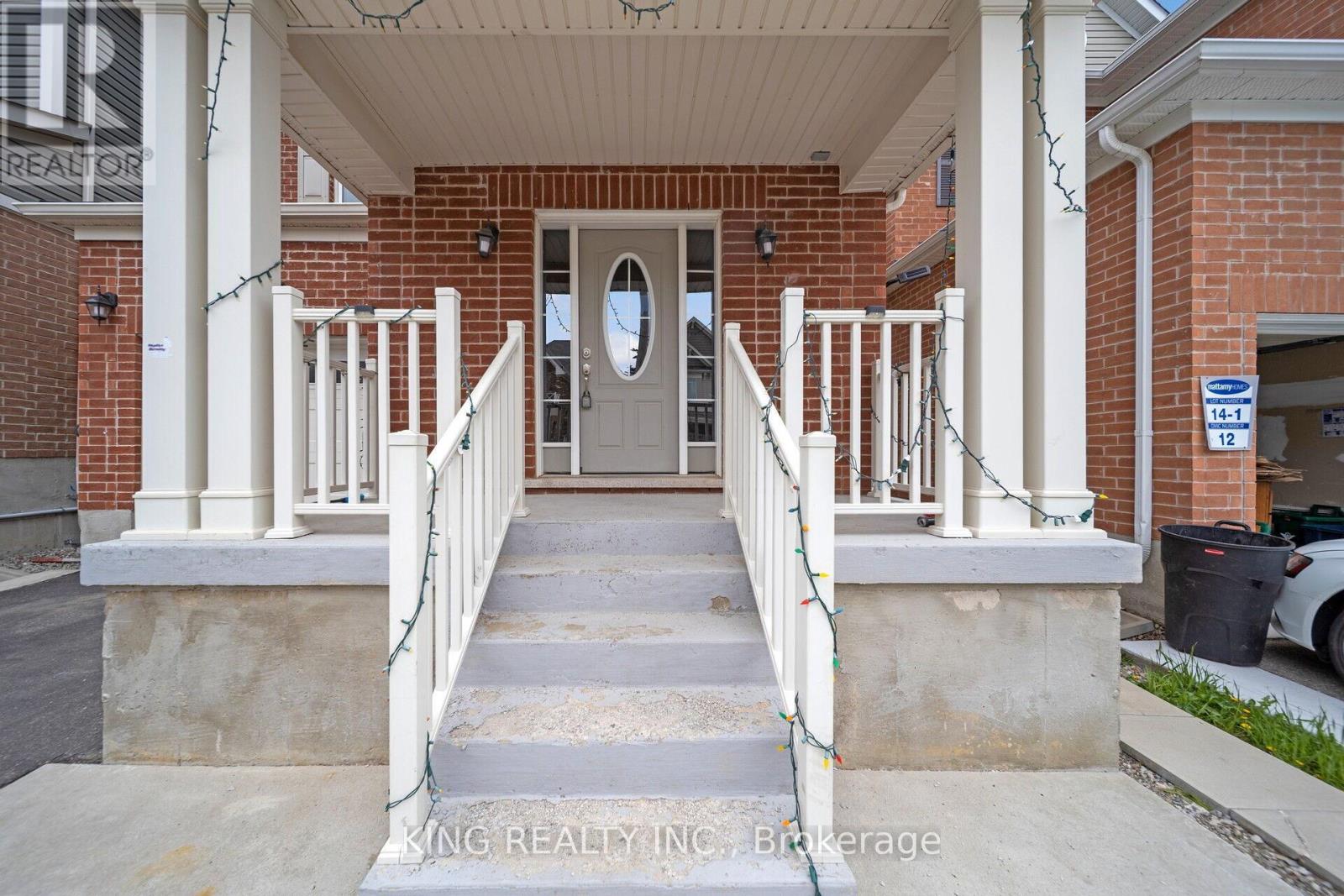 Property at 8 POINTER STREET image 2